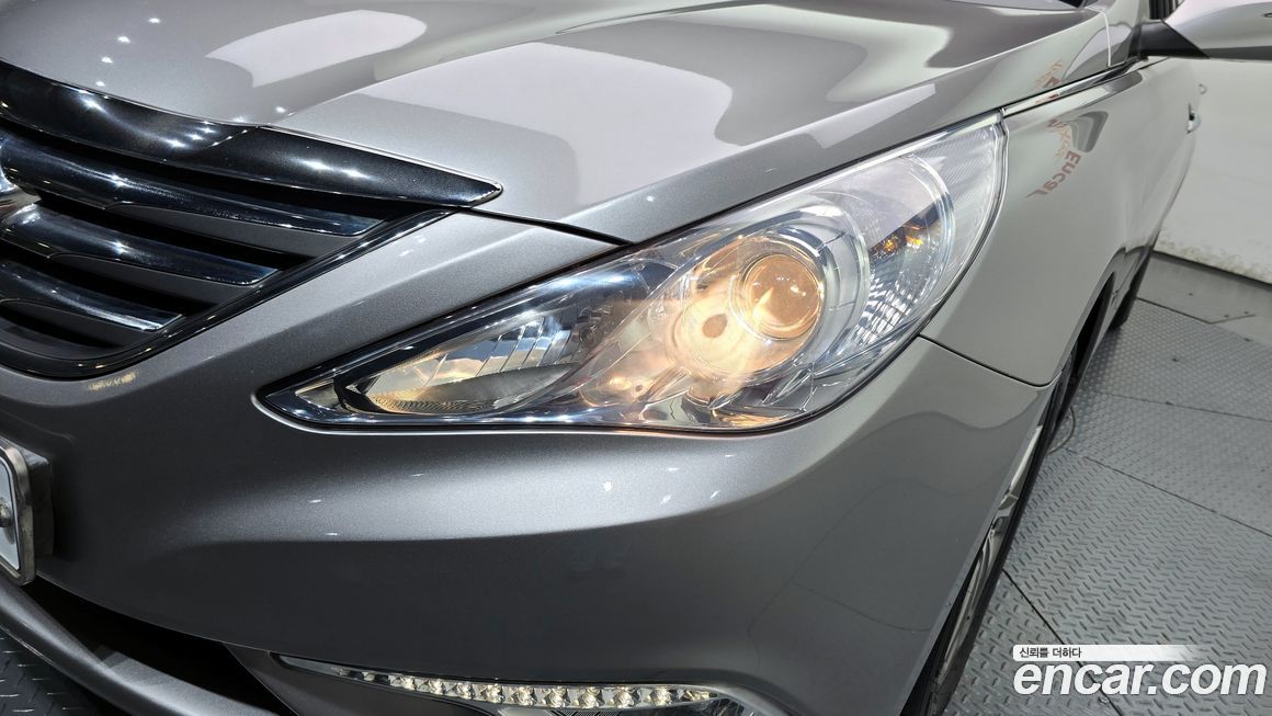 Hyundai Sonata 2013