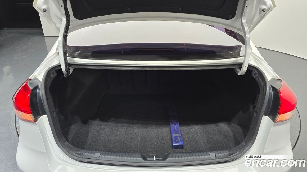 Kia K3 2016
