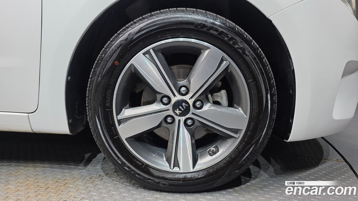Kia K3 2018