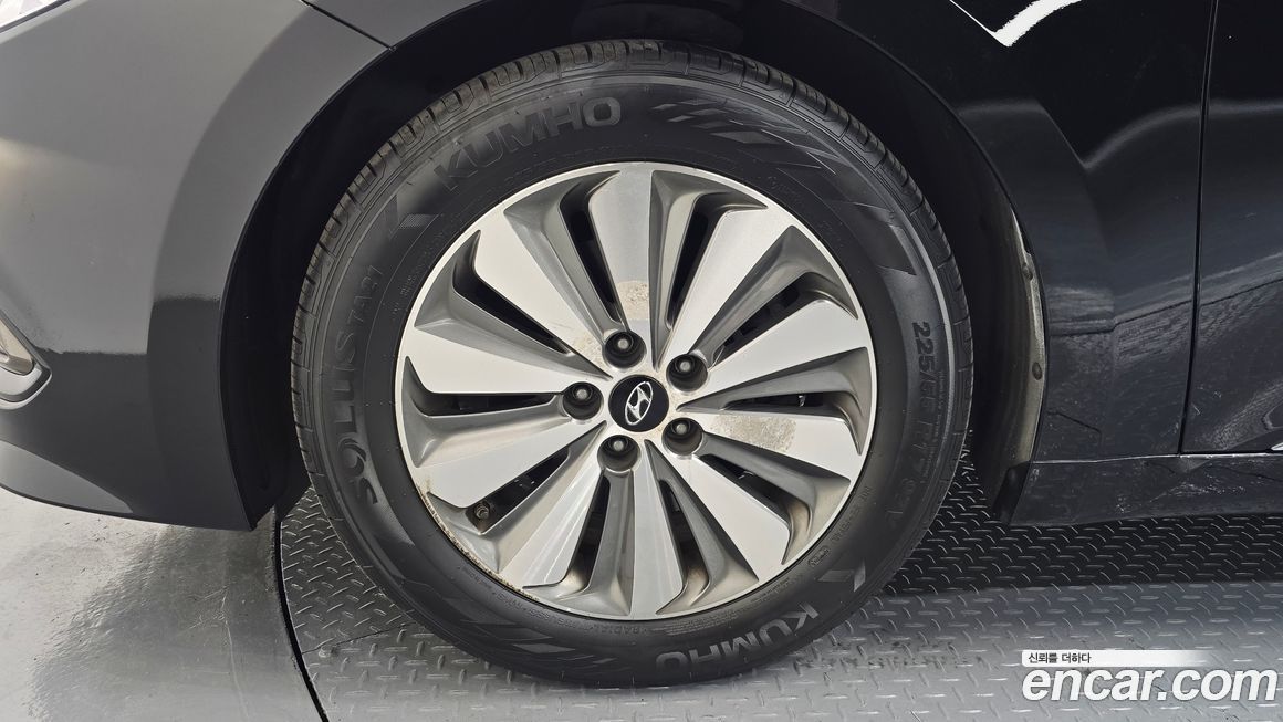 Hyundai Grandeur 2016