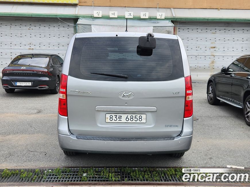 Hyundai Starex 2016