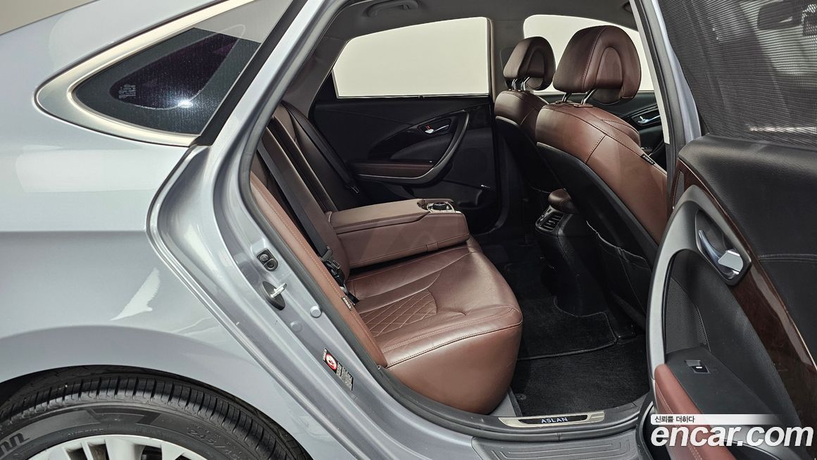 Hyundai Aslan 2016