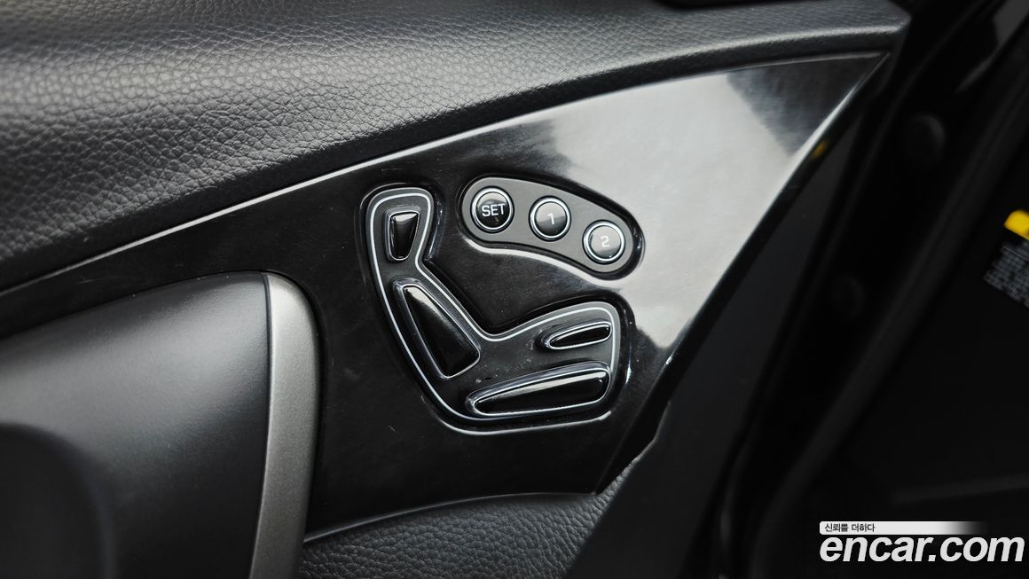 Hyundai Grandeur 2016