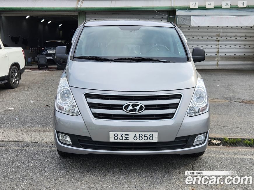 Hyundai Starex 2016