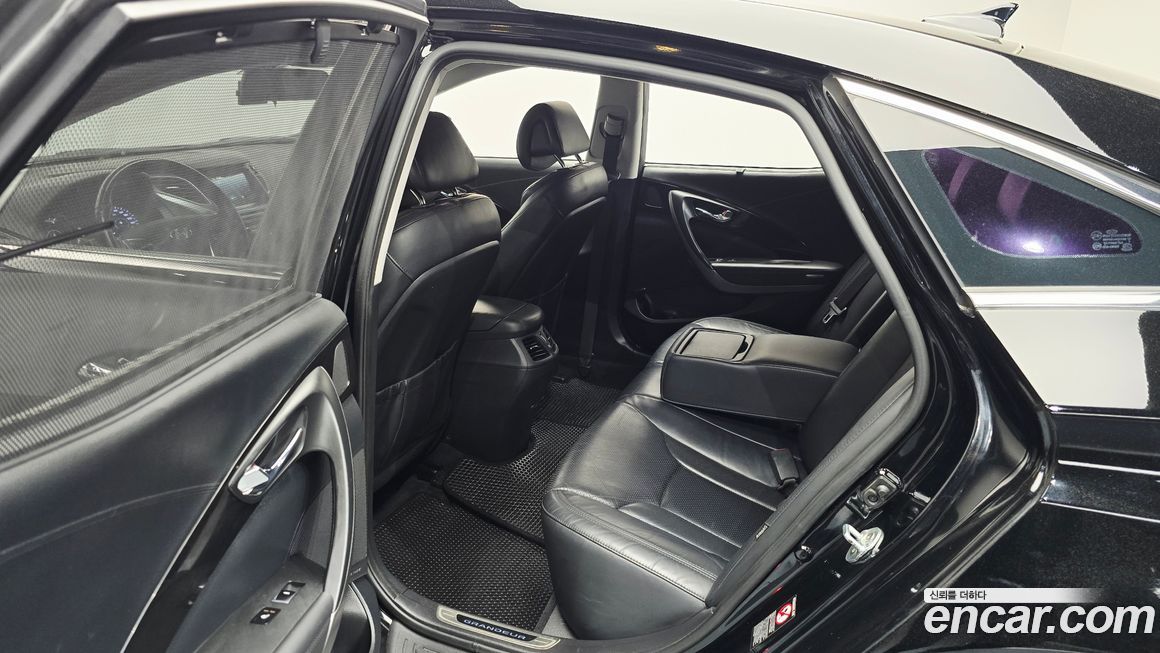 Hyundai Grandeur 2016