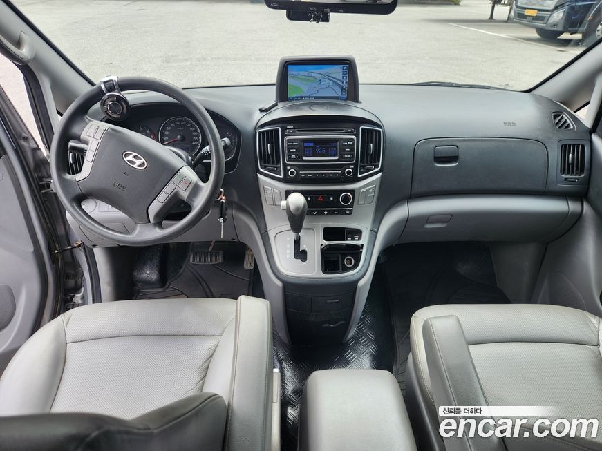 Hyundai Starex 2016