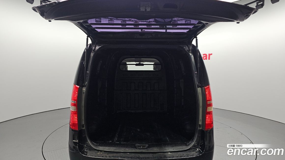 Hyundai Starex 2016
