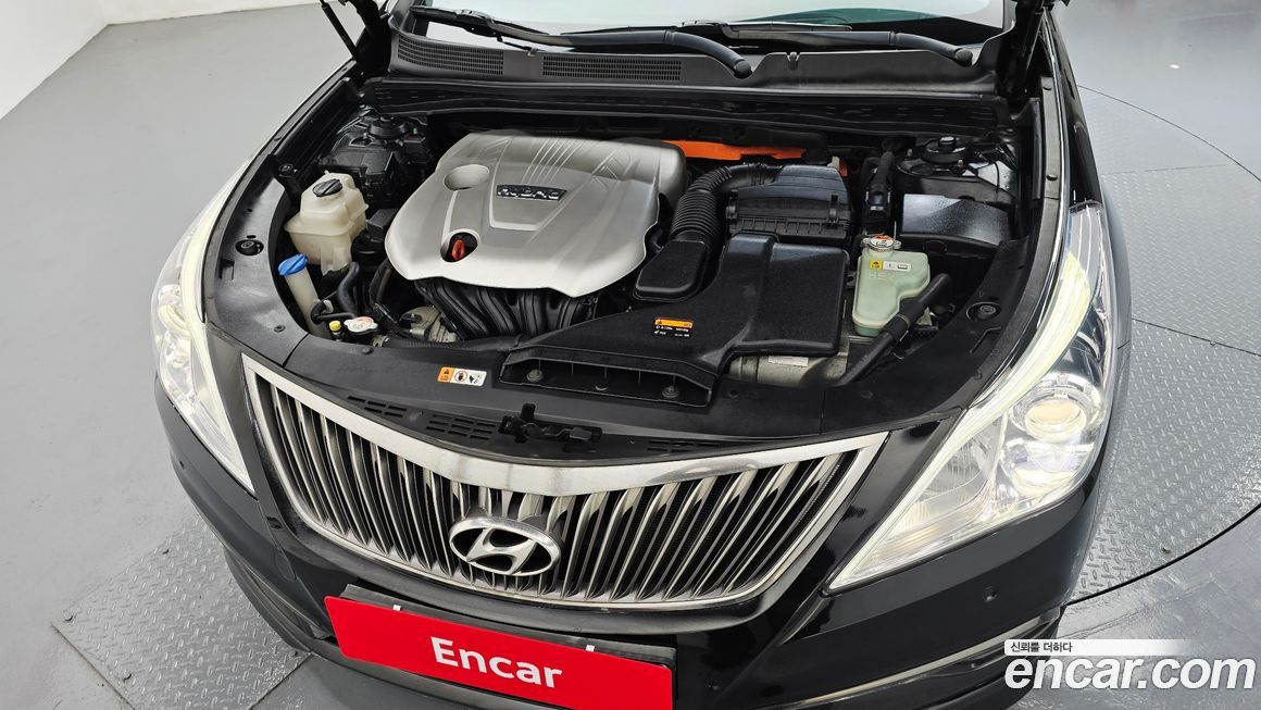 Hyundai Grandeur 2016