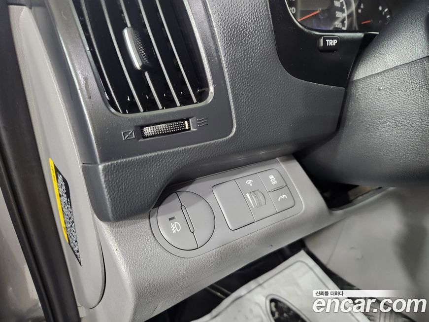 Hyundai Starex 2016