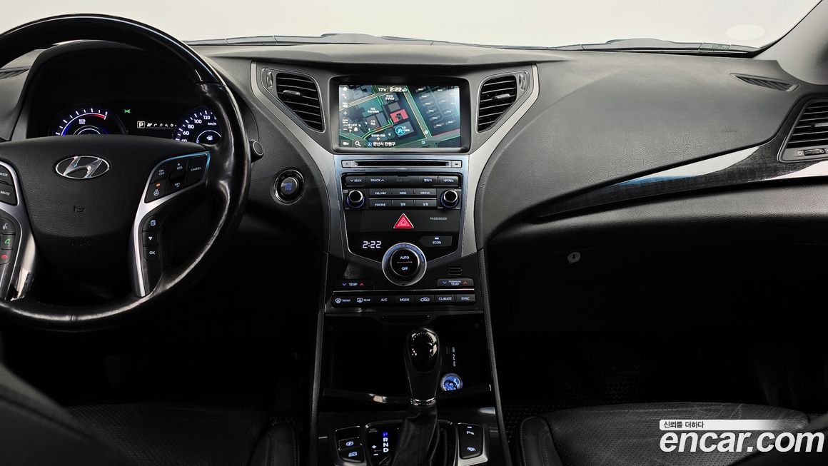 Hyundai Grandeur 2016