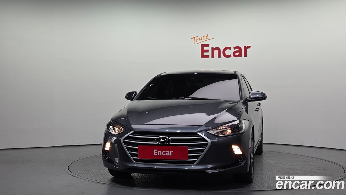 Hyundai AVANTE 2017