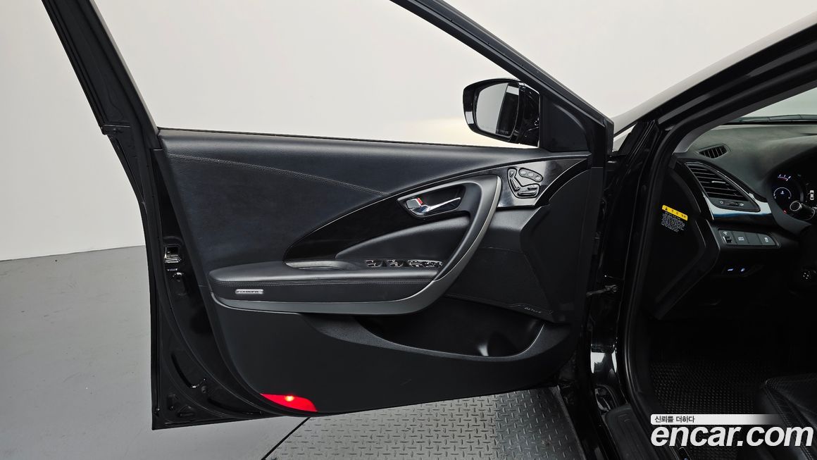 Hyundai Grandeur 2016