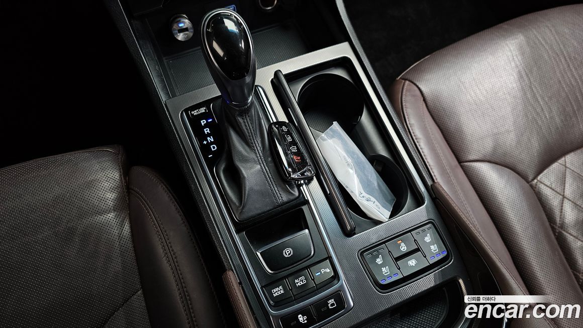 Hyundai Aslan 2016