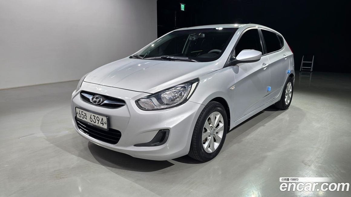 Hyundai Accent 2014