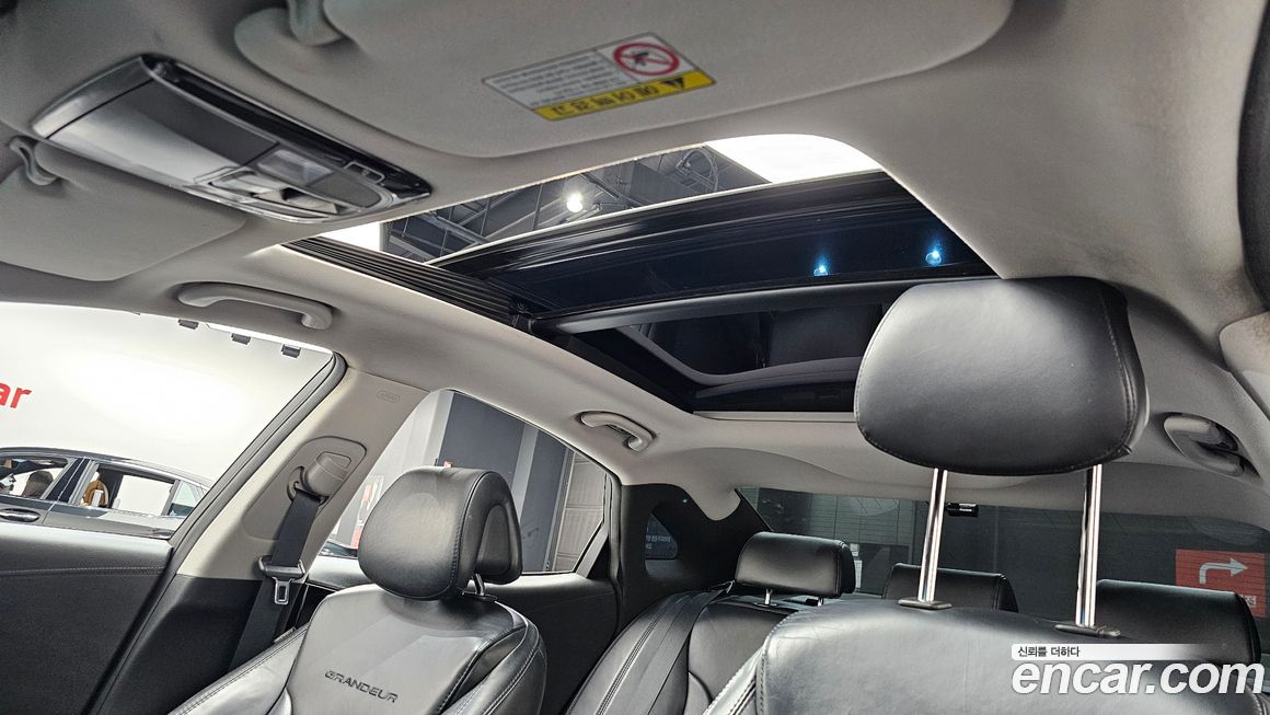 Hyundai Grandeur 2015