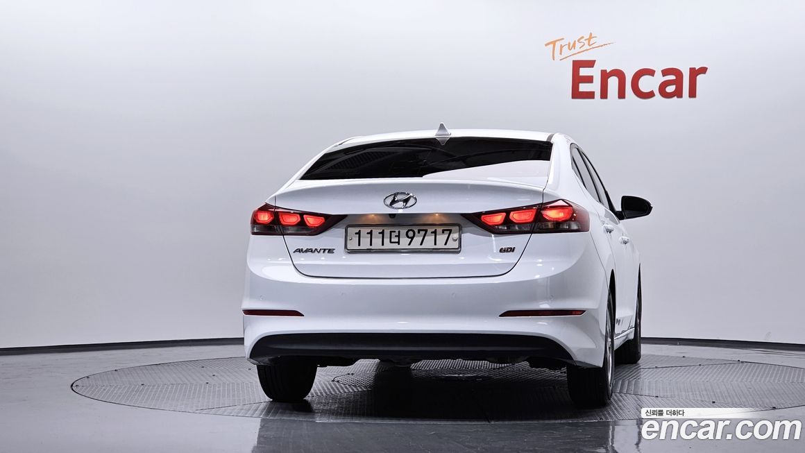 Hyundai AVANTE 2017