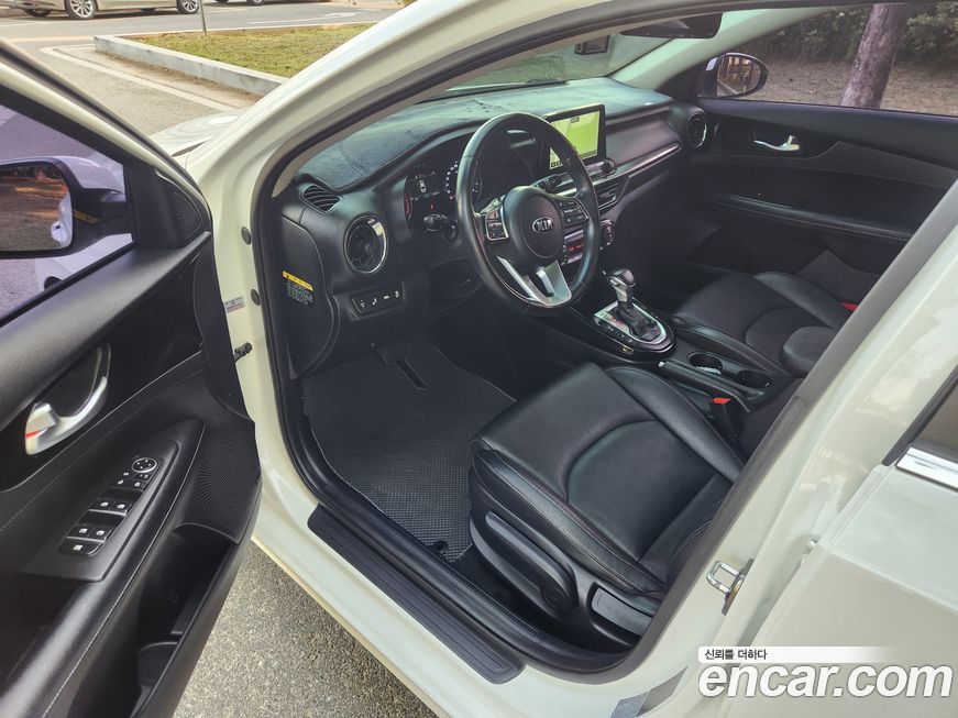 Kia K3 2019