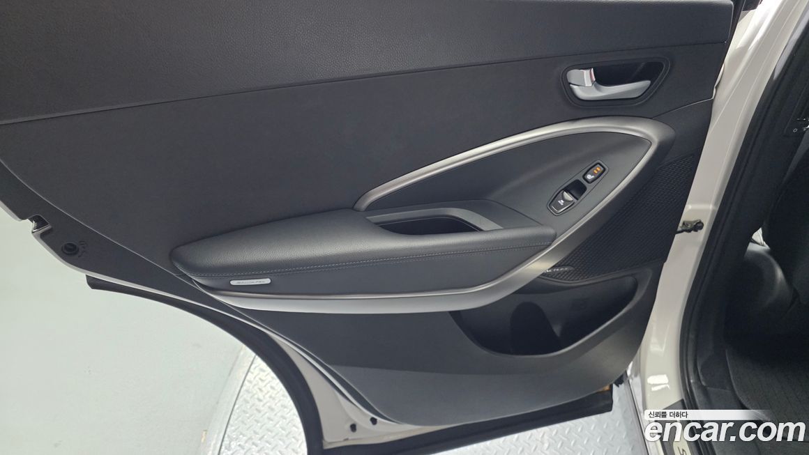 Hyundai Santafe 2014