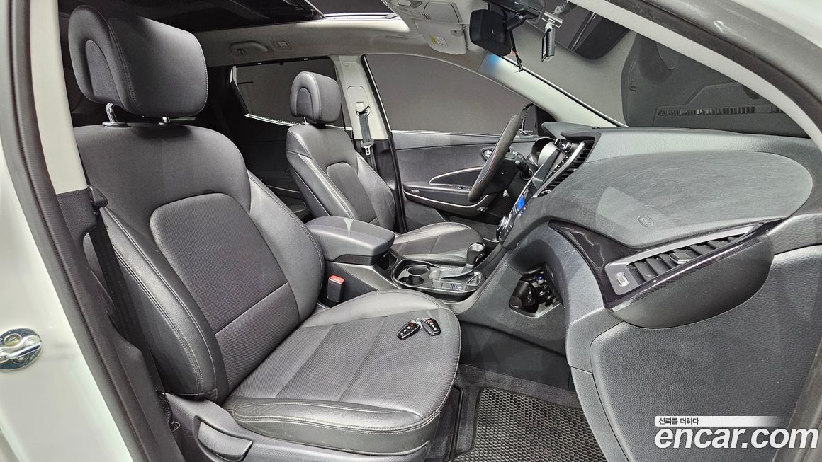 Hyundai Santafe 2015