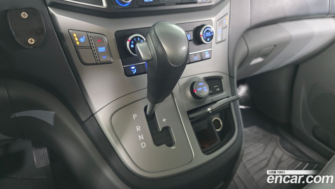 Hyundai Starex 2017