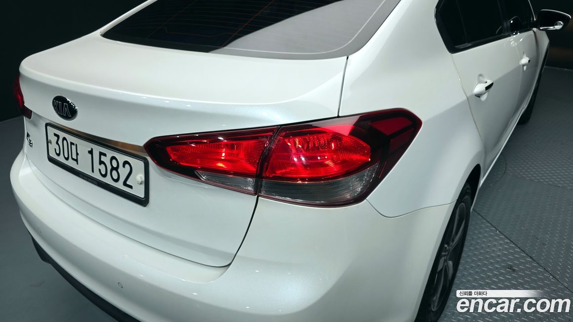 Kia K3 2018