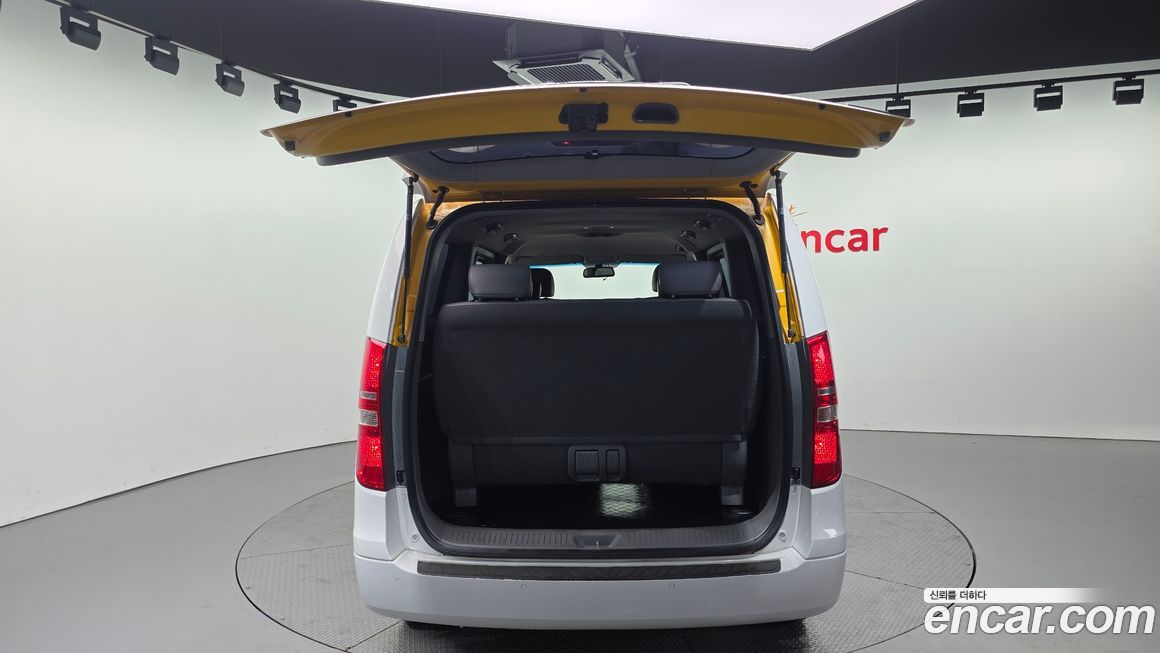 Hyundai Starex 2017