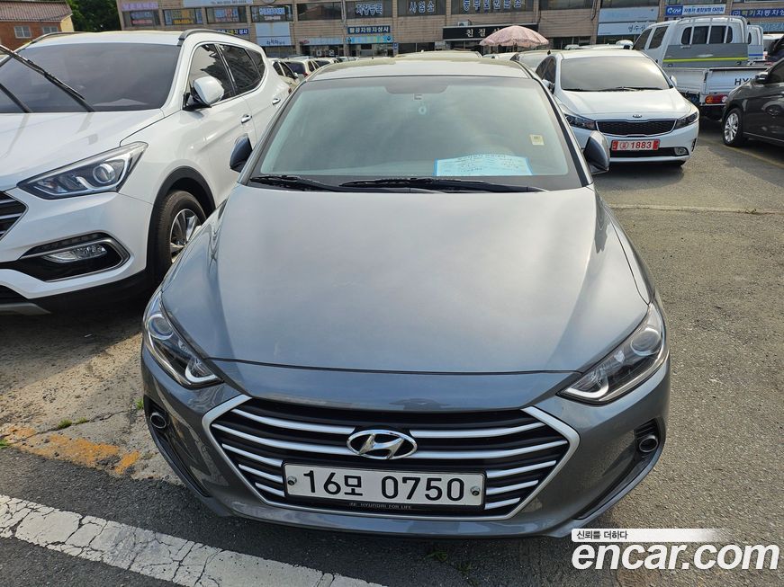Hyundai AVANTE 2016