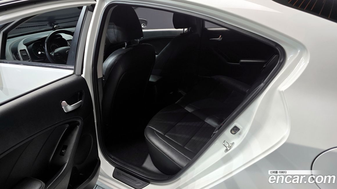 Kia K3 2018
