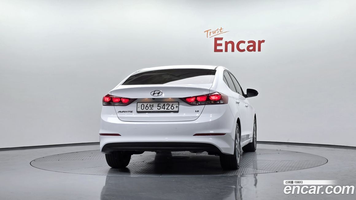 Hyundai AVANTE 2018