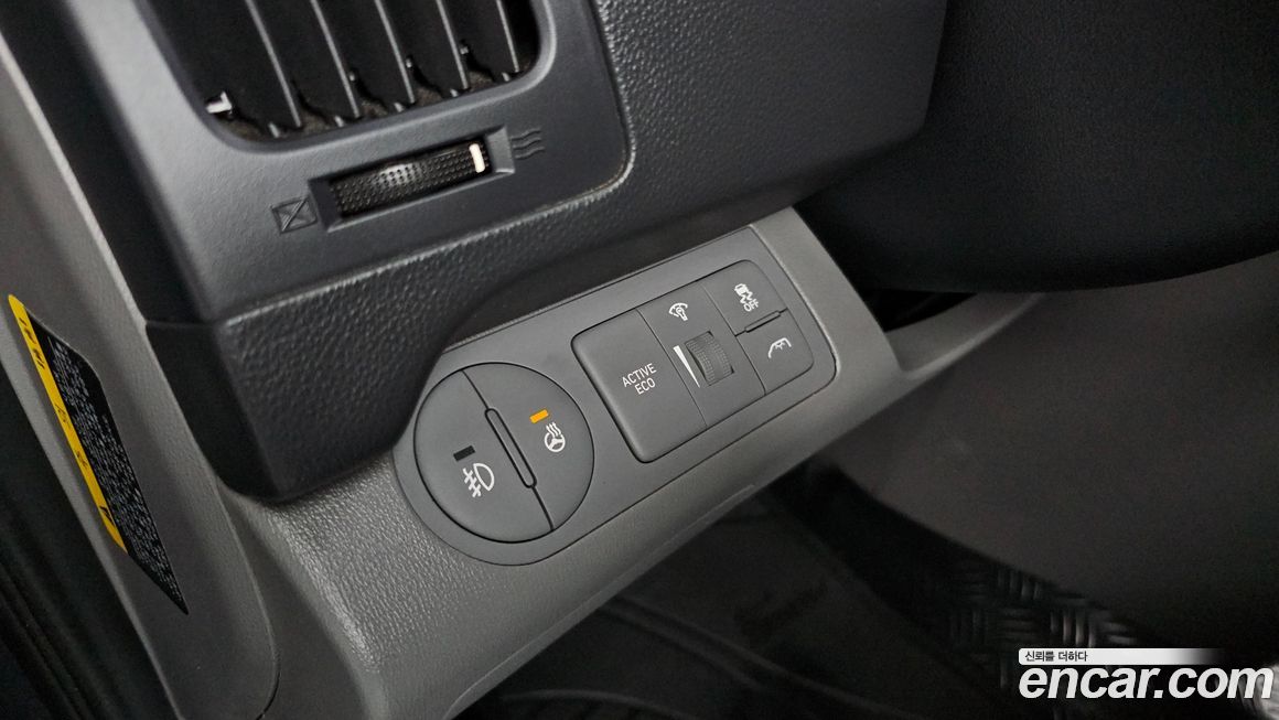 Hyundai Starex 2019