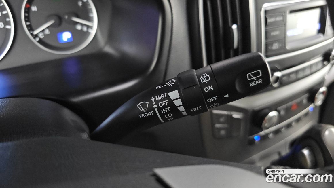 Hyundai Starex 2019