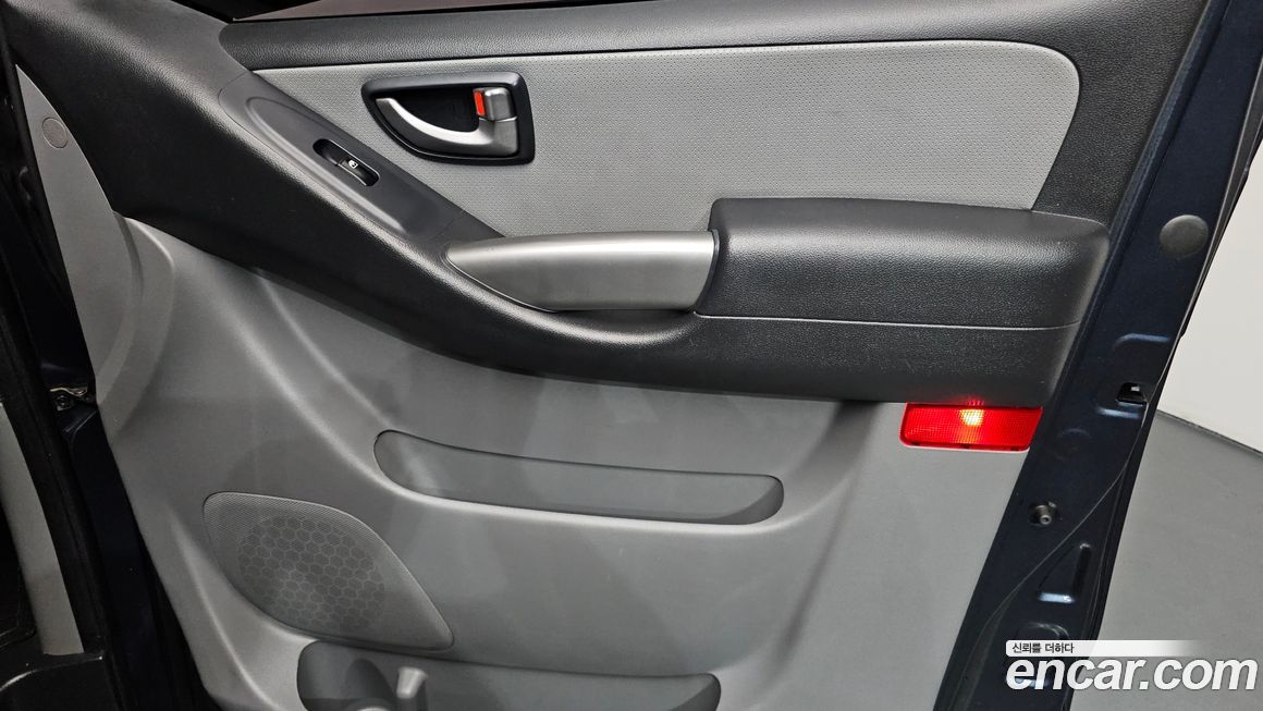 Hyundai Starex 2019
