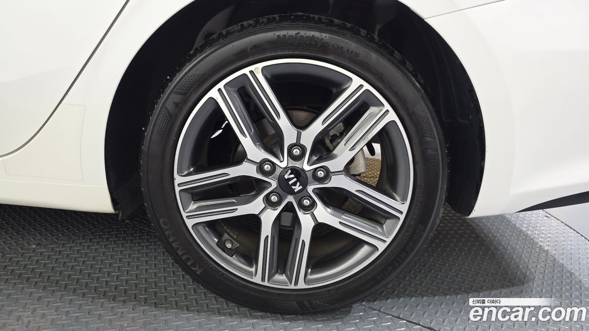 Kia K3 2019