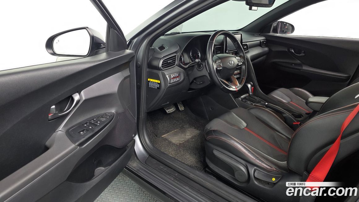 Hyundai Veloster 2018