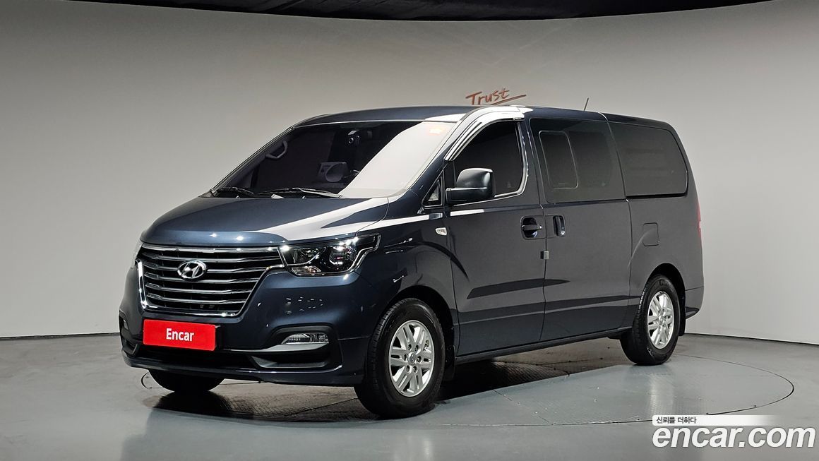 Hyundai Starex 2019