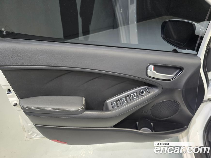 Kia K3 2018