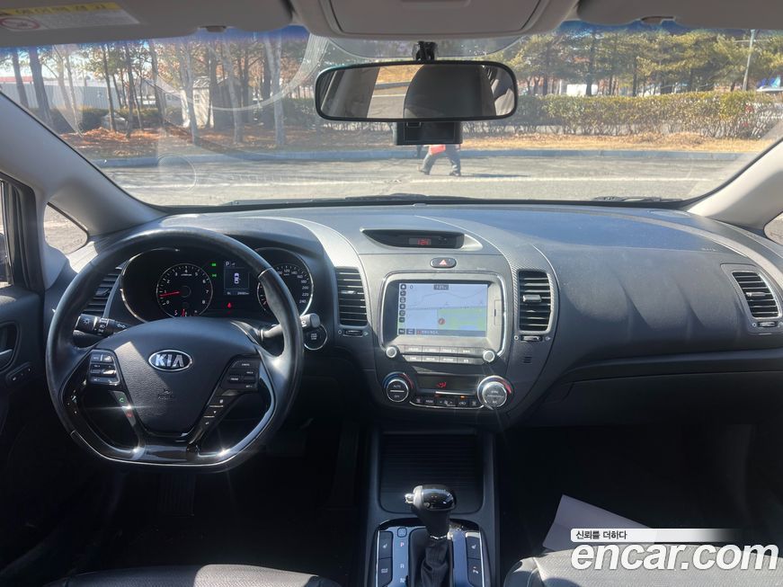 Kia K3 2016