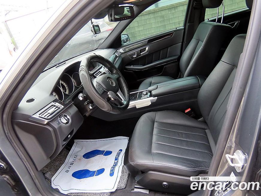Mercedes-Benz E-Class 2016