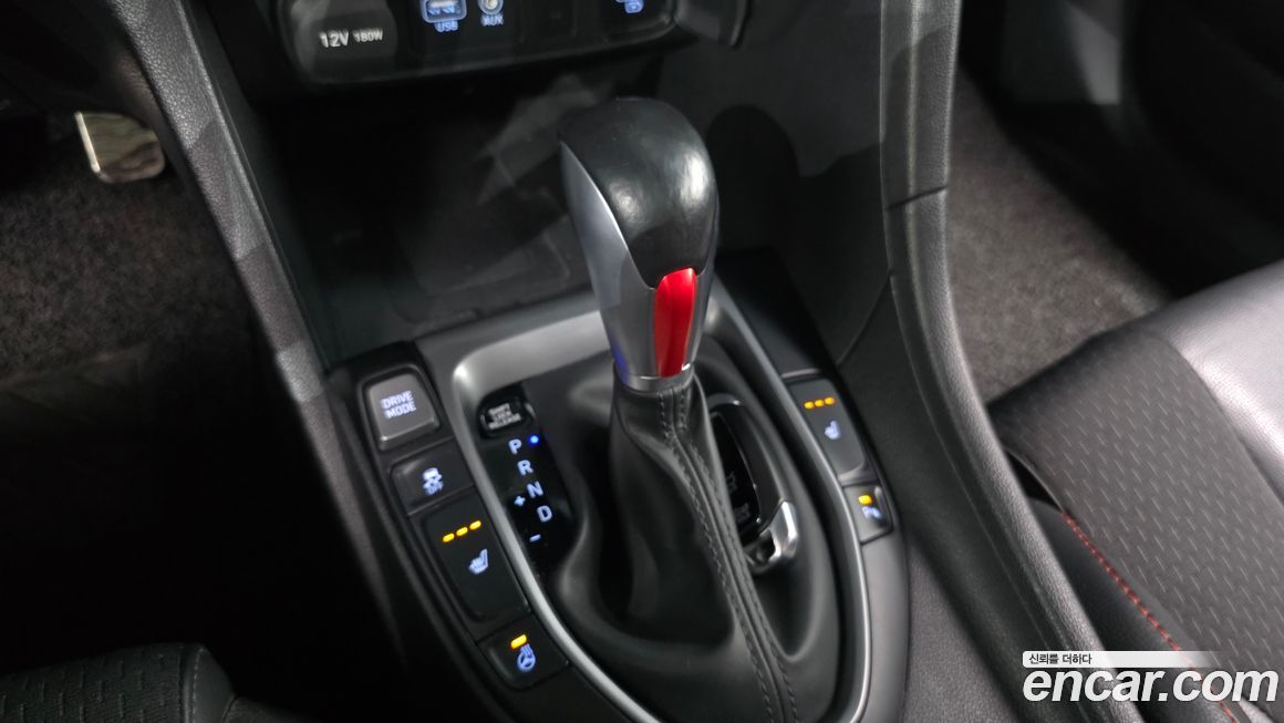 Hyundai Veloster 2018