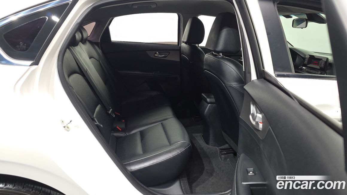 Kia K3 2019