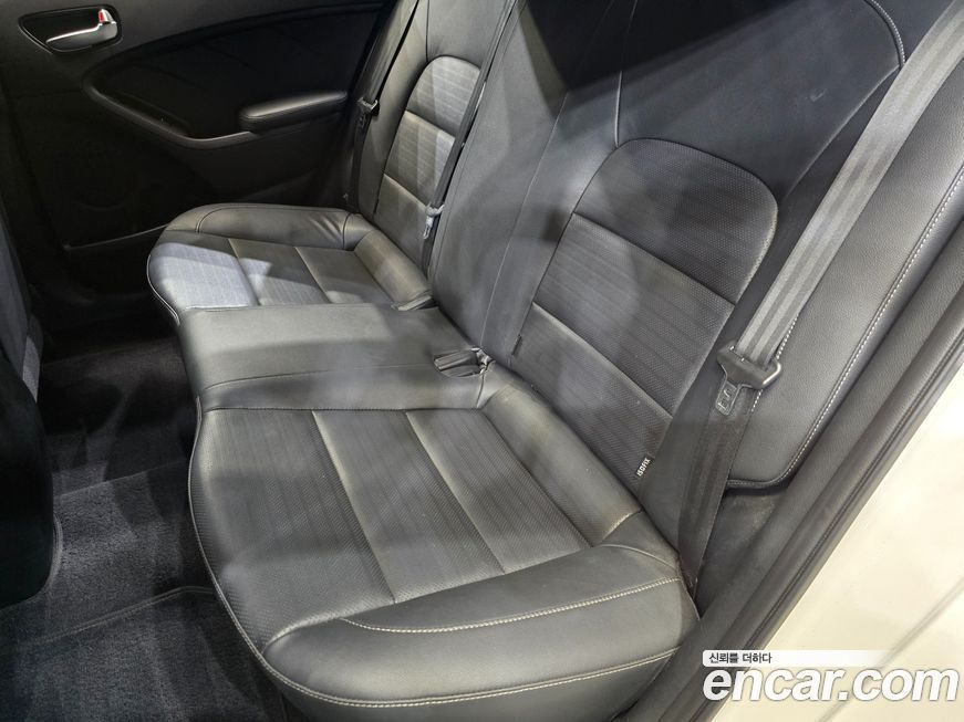 Kia K3 2018