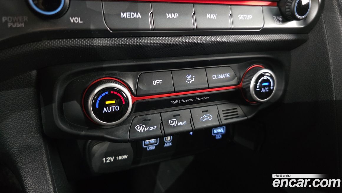 Hyundai Veloster 2018