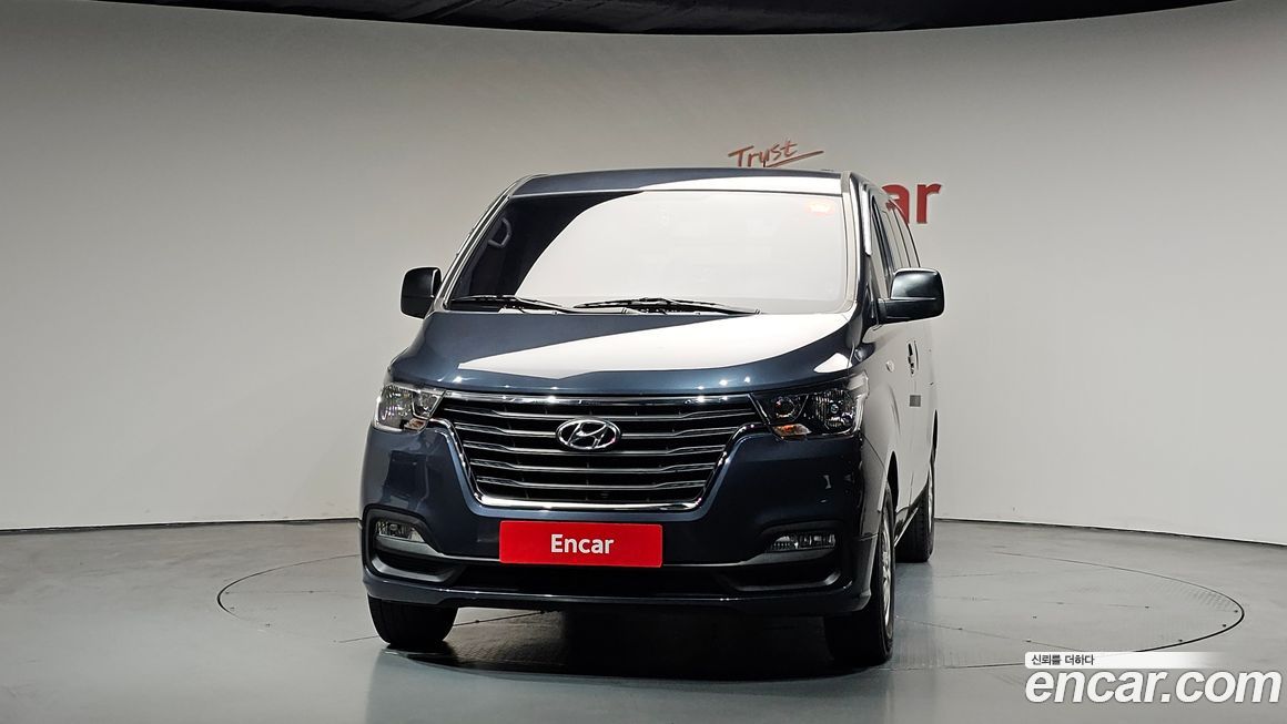 Hyundai Starex 2019