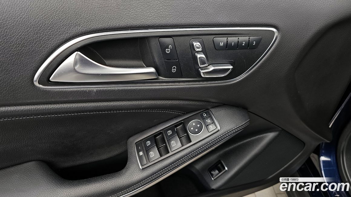 Mercedes-Benz GLA-Class 2018