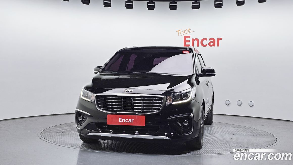 Kia Canival 2019