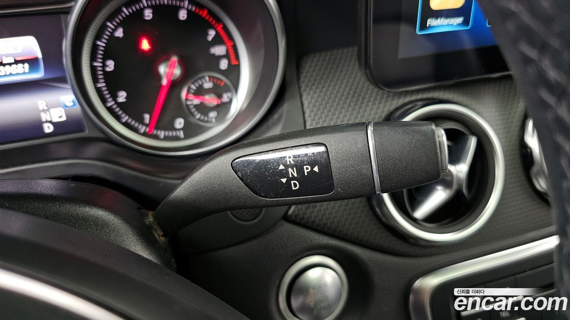 Mercedes-Benz GLA-Class 2018