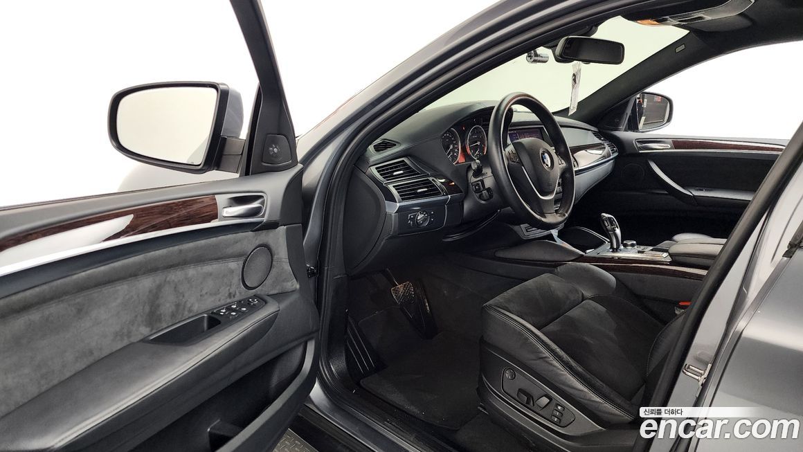 BMW X6 2012