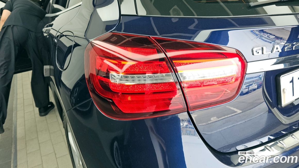 Mercedes-Benz GLA-Class 2018