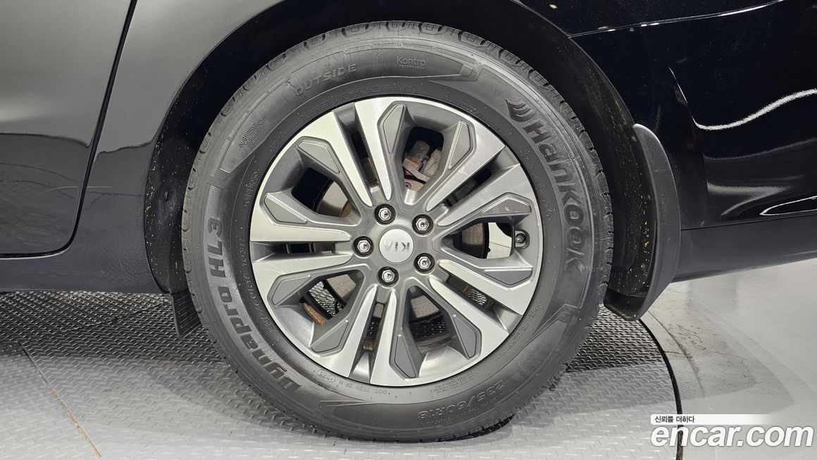 Kia Canival 2019
