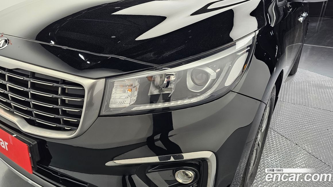 Kia Canival 2019